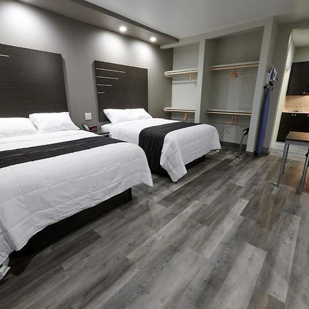 בייטאון Crystal Inn מראה חיצוני תמונה