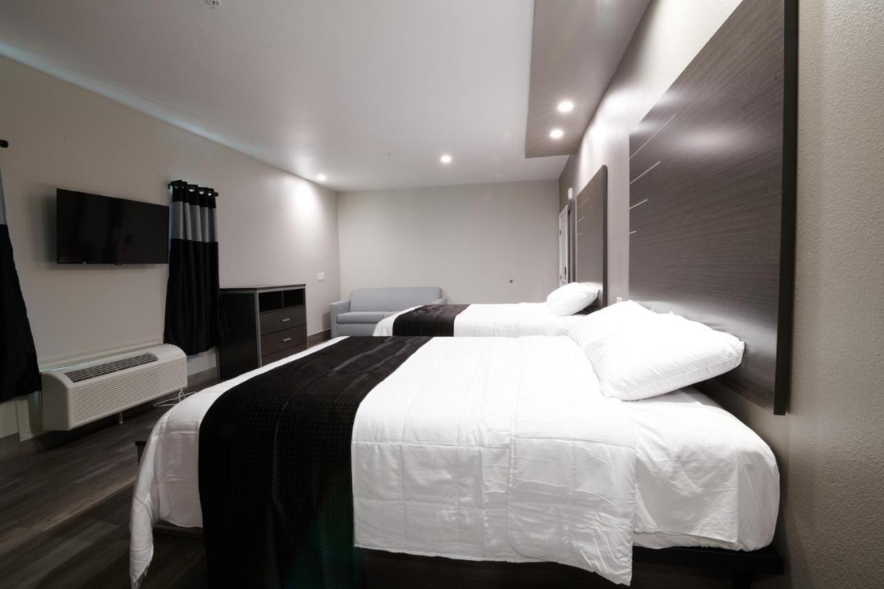 בייטאון Crystal Inn מראה חיצוני תמונה