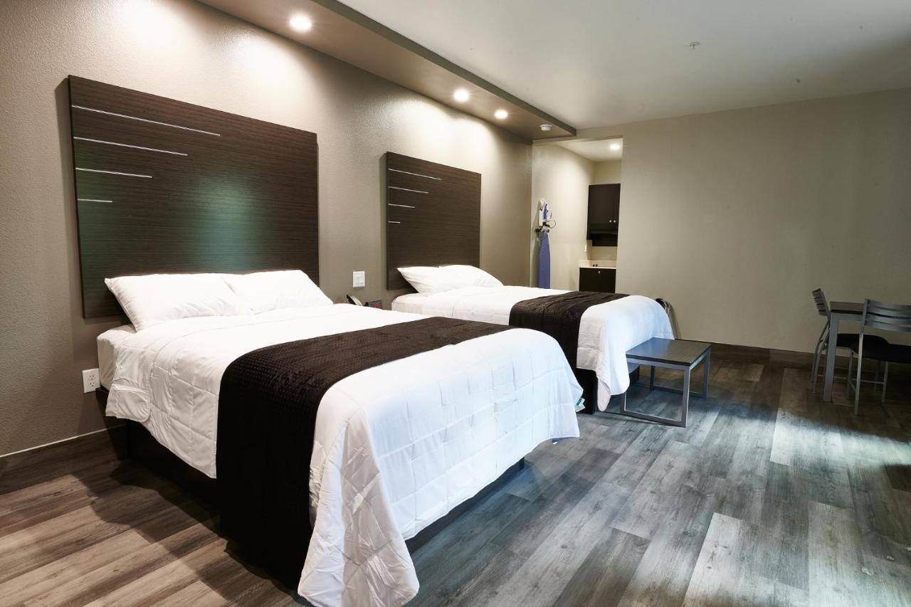 בייטאון Crystal Inn מראה חיצוני תמונה